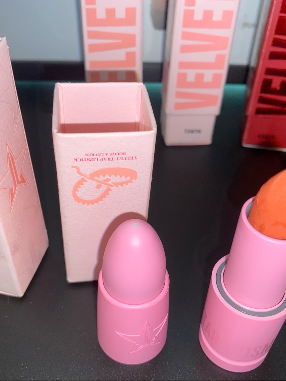 Jeffree Star Ranch Girl Velvet Lipstick - Light Pink - Picture 6 of 9